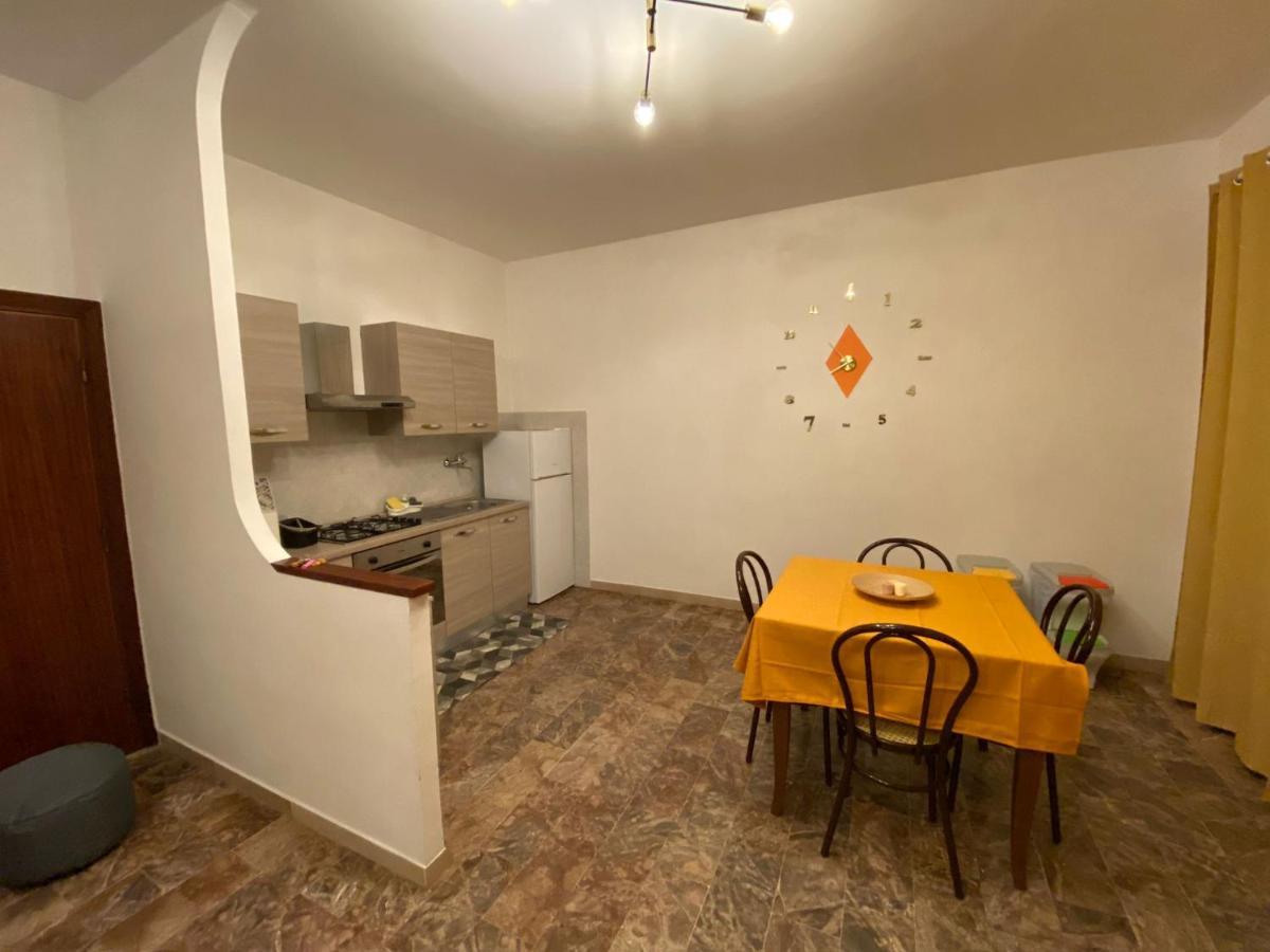 Hotel Ristorante Centosedici Terracina Bagian luar foto