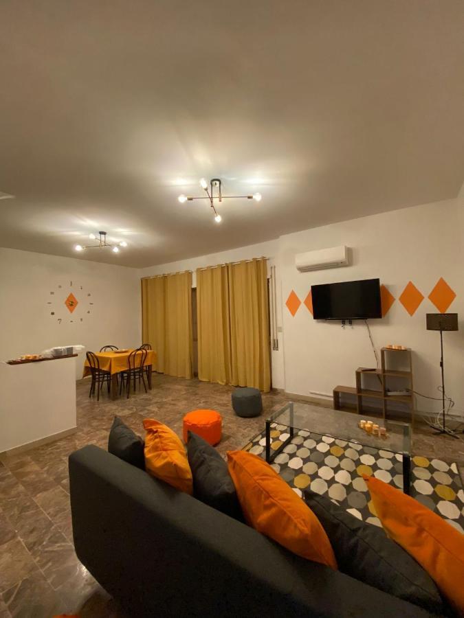 Hotel Ristorante Centosedici Terracina Bagian luar foto