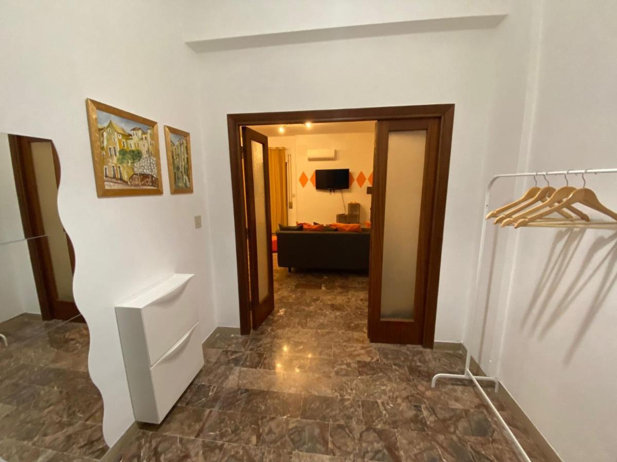Hotel Ristorante Centosedici Terracina Bagian luar foto