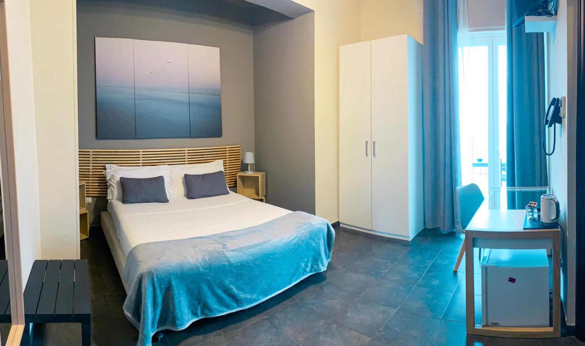 Hotel Ristorante Centosedici Terracina Bagian luar foto