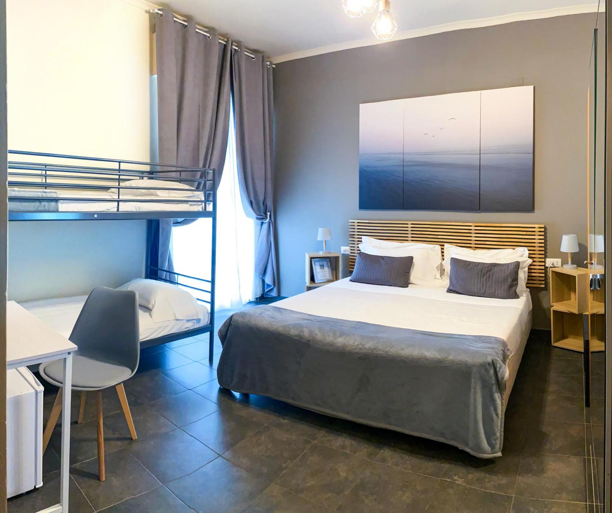Hotel Ristorante Centosedici Terracina Bagian luar foto